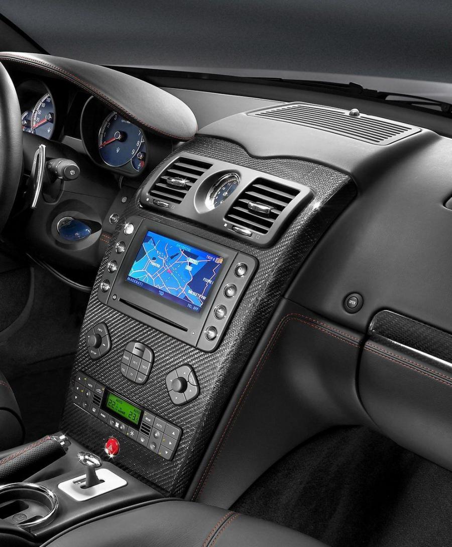  Maserati Quattroporte Sport GT 2009 года  (фото 25 из 27)